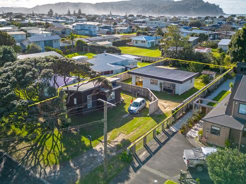 206 Bellona Road, Whangamata