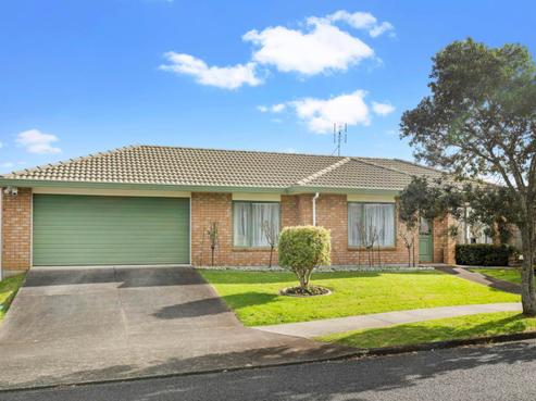 11 Carnoustie Drive, Wattle Downs