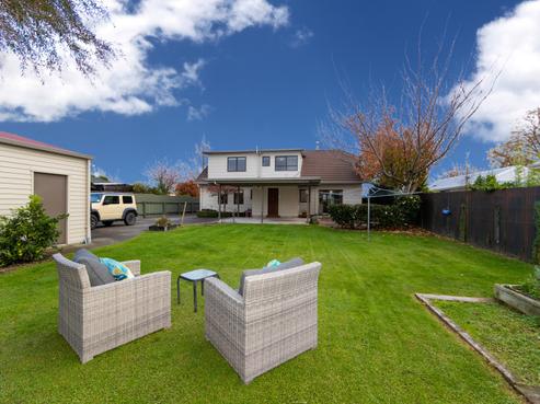 1210 Louie Street, Parkvale