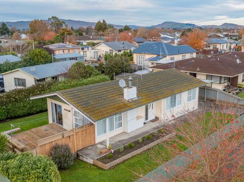 920 Florence Street, Raureka