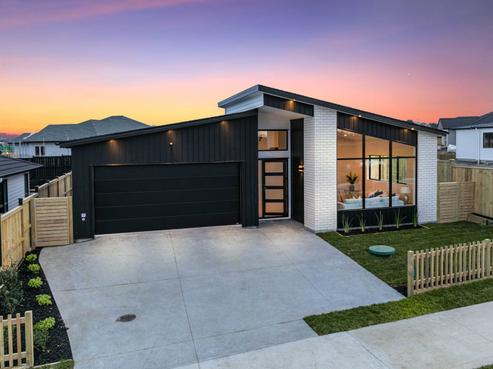 7 Papakiri Road, Wainui