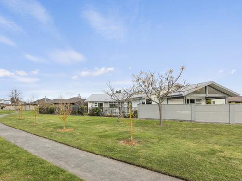 11 Sue Place, Tomoana