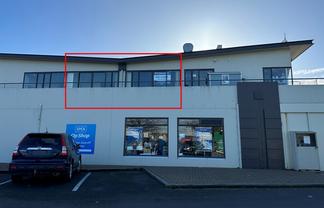 Office High on Hilton