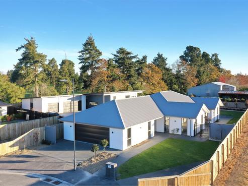 15 Jag Way, Tinwald