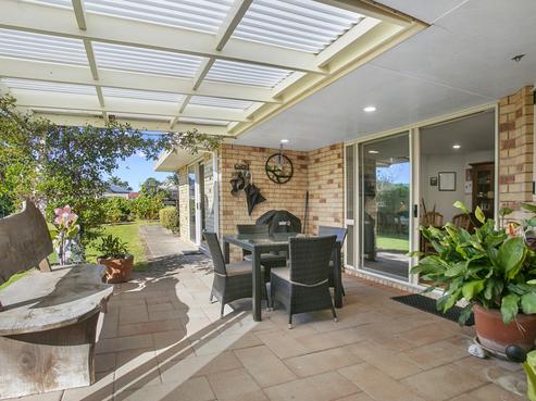111 Everitt Crescent, Whangamata
