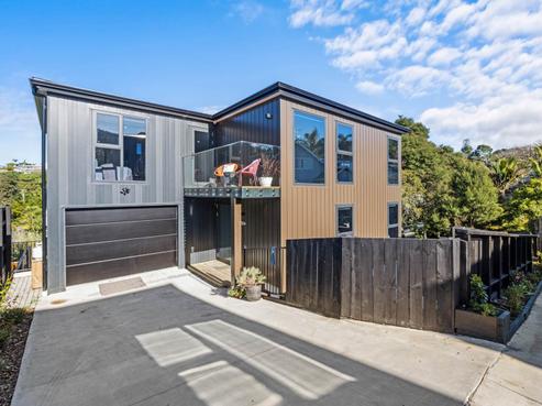 46B Peter Terrace, Castor Bay