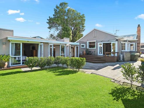 2 James Street, Hamilton East