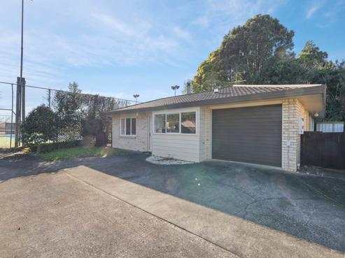 42E Kitchener Road, Waiuku
