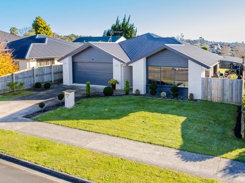 10 Carlingford Rise, Dinsdale