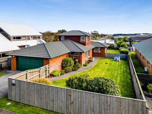 69 Murray Avenue, Hawera