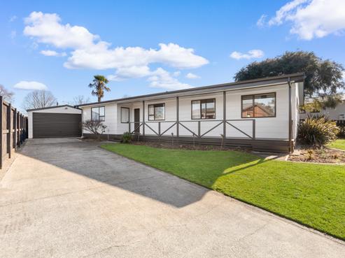 5 Morton Place, Leamington