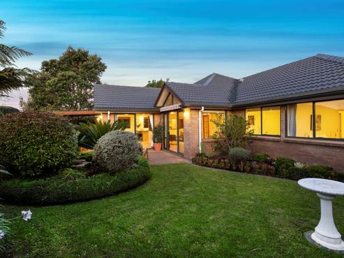 25 Colchester Avenue, Glendowie