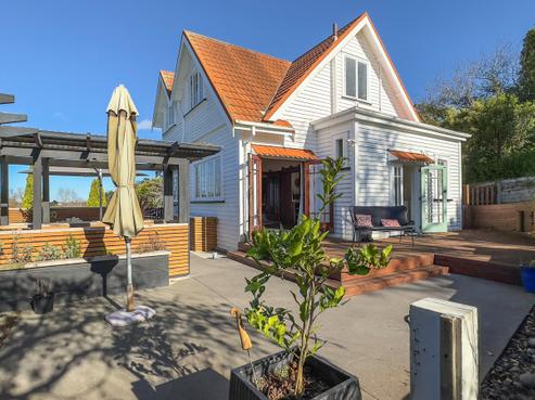 30 Hill Street, Paeroa