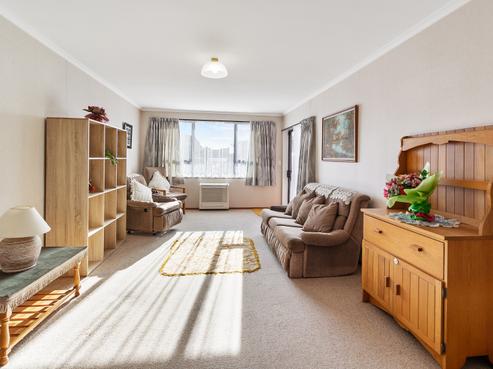 2/66 Church Street, Seaview