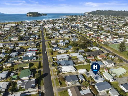 215B Casement Road, Whangamata