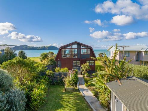 42 Owai Avenue, Oakura Coast