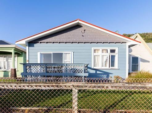7 Alexander Terrace, Greymouth