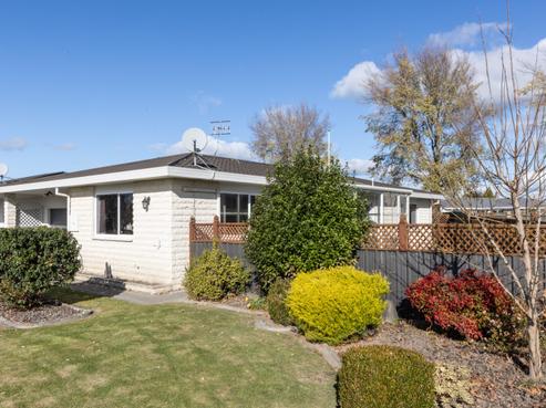 21A Whiting Crescent, Greenmeadows