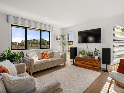 13 Kotare Drive, Coastlands