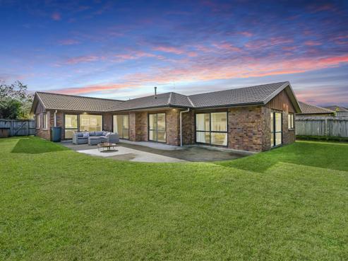 22 Waterstone Avenue, Paraparaumu