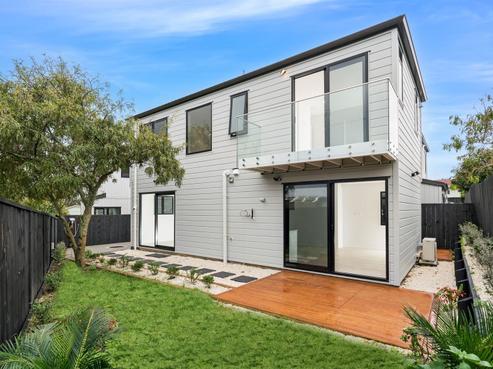 19B Farwood Drive, Henderson