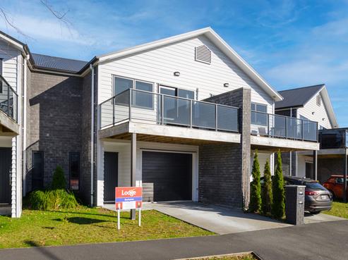 6/16 Jones Crescent, Melville