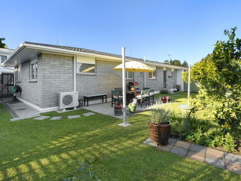 27B Roys Road, Parkvale