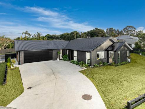 5E Olwyn Place, Greenhithe