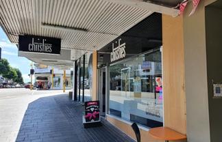 Devon Shop For Lease