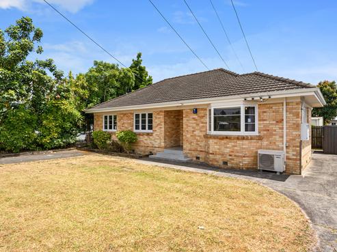 6 Howden Road, Fairfield