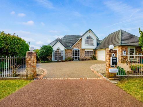 108 Caribbean Drive, Unsworth Heights