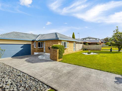 17 Heversham Place, Glendene