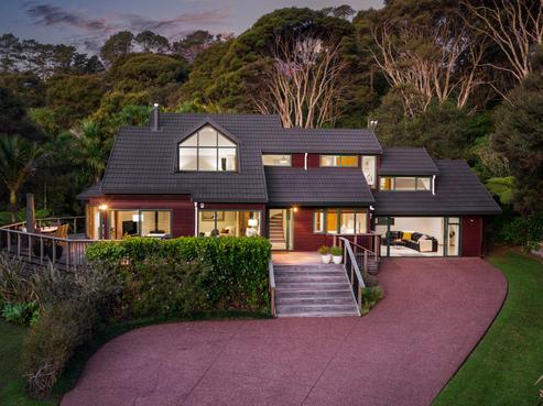 22 Cochran Road, Oratia