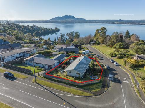 1 Ewing Grove, Acacia Bay