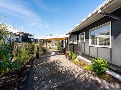 2/14 Huia Street, Taupo