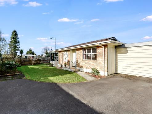 25A Chesterman Road, Riverlea