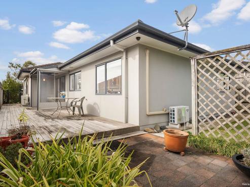1 Arlose Place, Massey