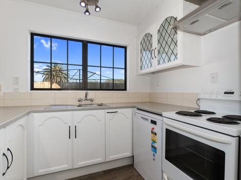 51 First Avenue, Avenues