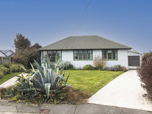 28 Westcott Street, Dallington