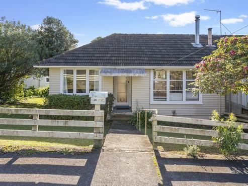 36 Sutherland Road, Point Chevalier