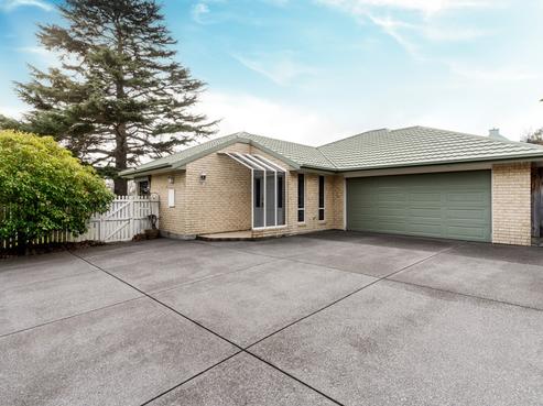 1 Major Aitken Drive, Huntsbury