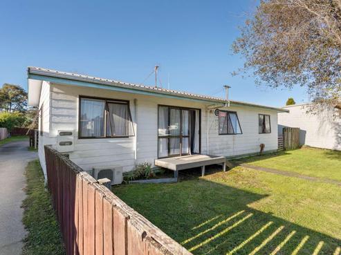 9A Mount View Drive, Mangakakahi
