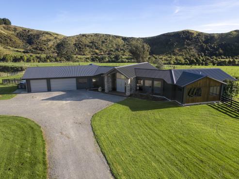 180 North Manakau Road, Manakau
