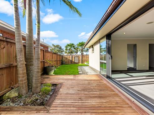 213 Millwater Parkway, Silverdale