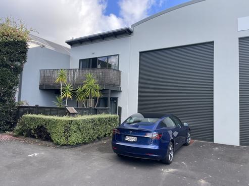17/6 Airborne Road, Rosedale