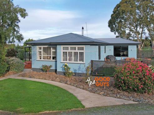 86 Airedale Road, Weston