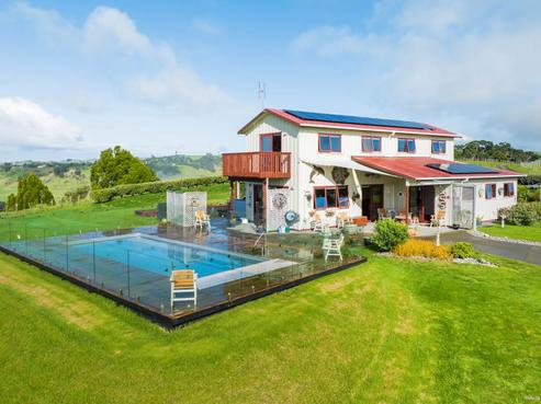 38 Fielding Road, Awhitu