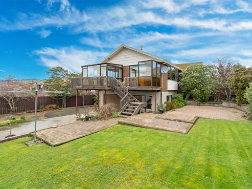 63 Walton Park Avenue, Fairfield