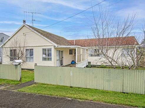 3 Rose Place, Kamo