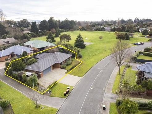 58 Hewitts Road, Woodend